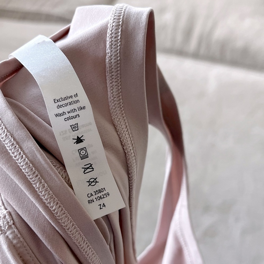 Lululemon All Tied Up Tank *No-stink Zinc
Pink Bliss Size 4 W1BUXS - Picture 6 of 6